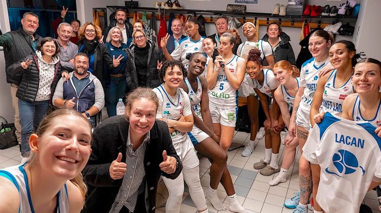 BALLE ORANGE – Pau replonge ; Basket Landes et Tarbes sans trembler